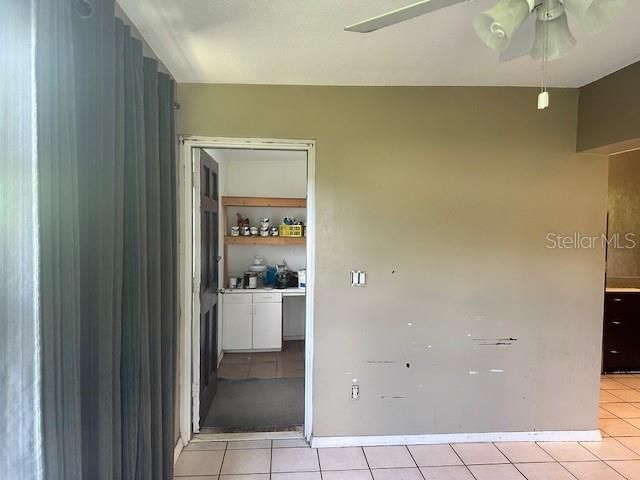 For Sale: $279,000 (3 beds, 1 baths, 1056 Square Feet)