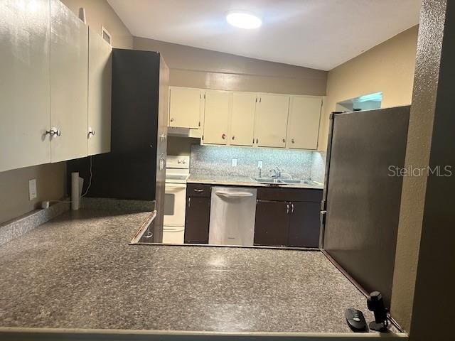 En Venta: $279,000 (3 camas, 1 baños, 1056 Pies cuadrados)