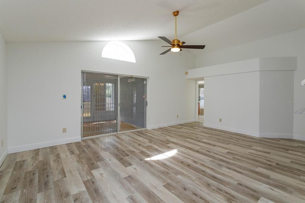 Spacious Living Room