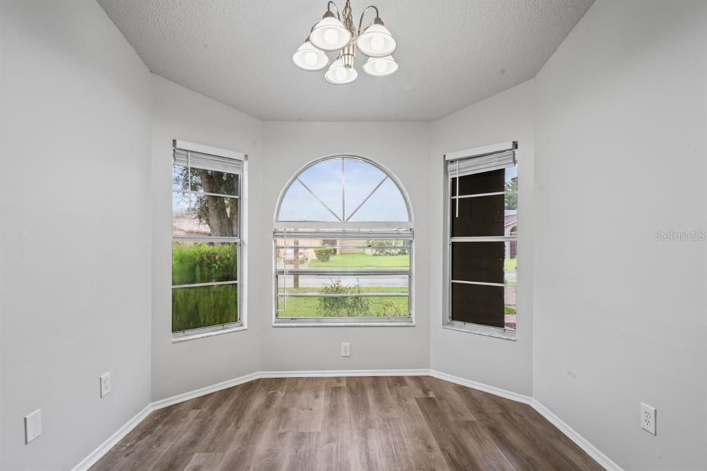 Active With Contract: $359,000 (3 beds, 2 baths, 1340 Square Feet)