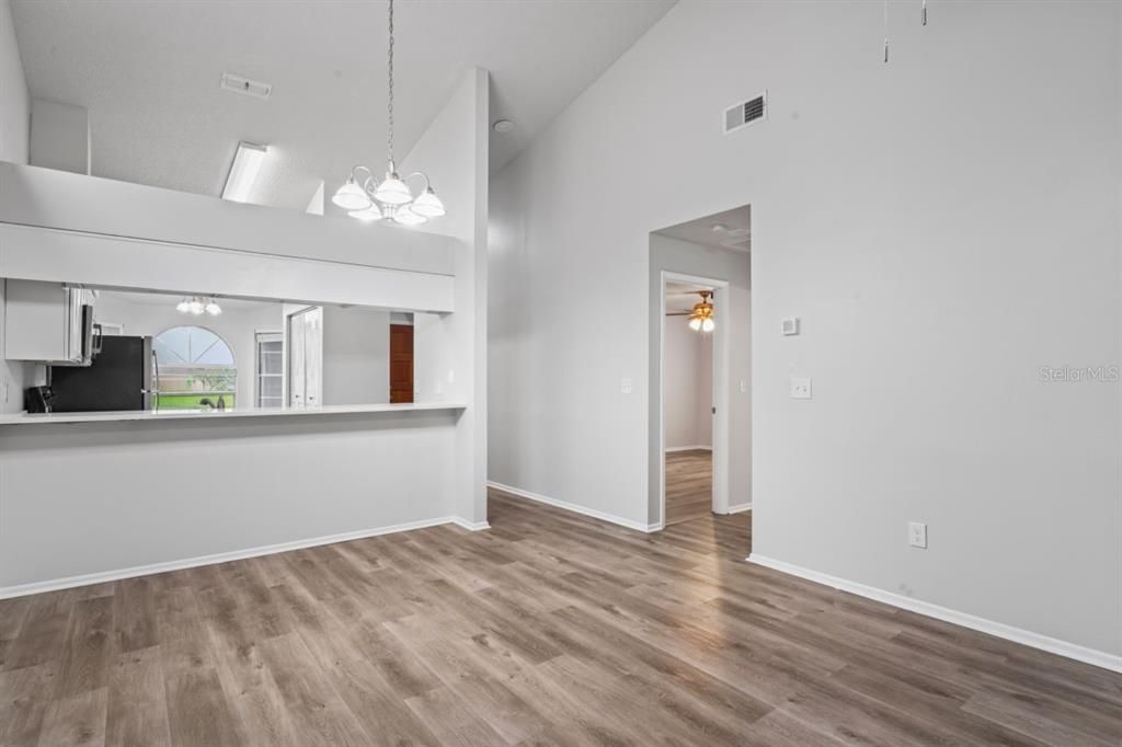 Active With Contract: $359,000 (3 beds, 2 baths, 1340 Square Feet)