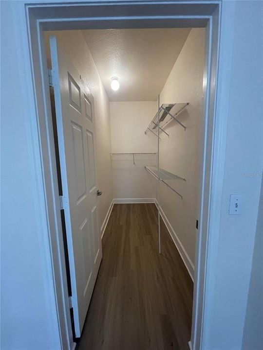 Walk in closet - Bedroom #2