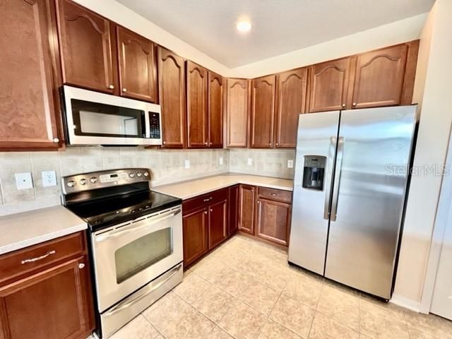 For Rent: $2,200 (3 beds, 2 baths, 1510 Square Feet)