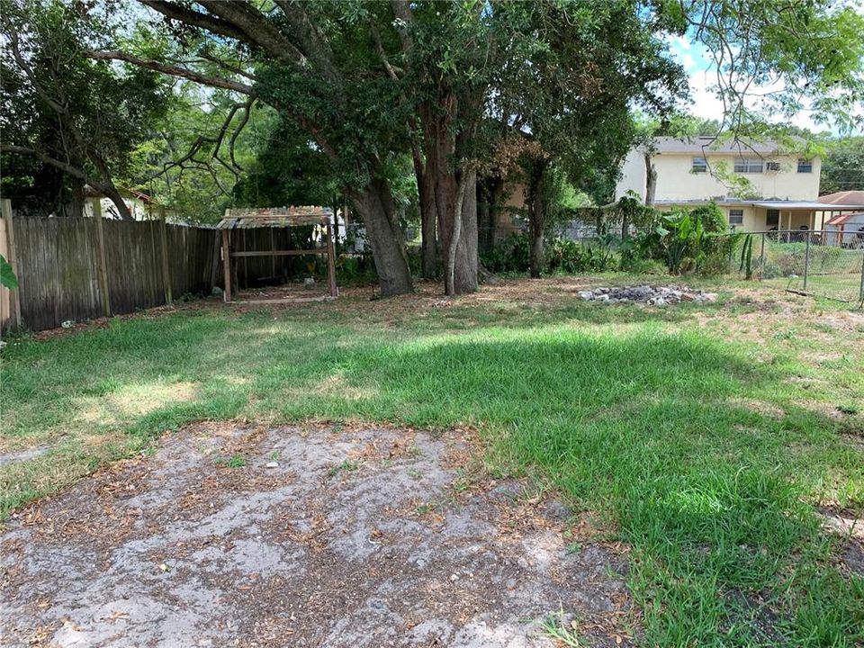 For Rent: $1,545 (2 beds, 1 baths, 954 Square Feet)