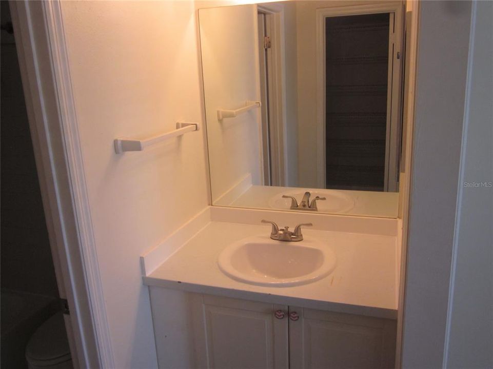 For Rent: $1,275 (1 beds, 1 baths, 616 Square Feet)