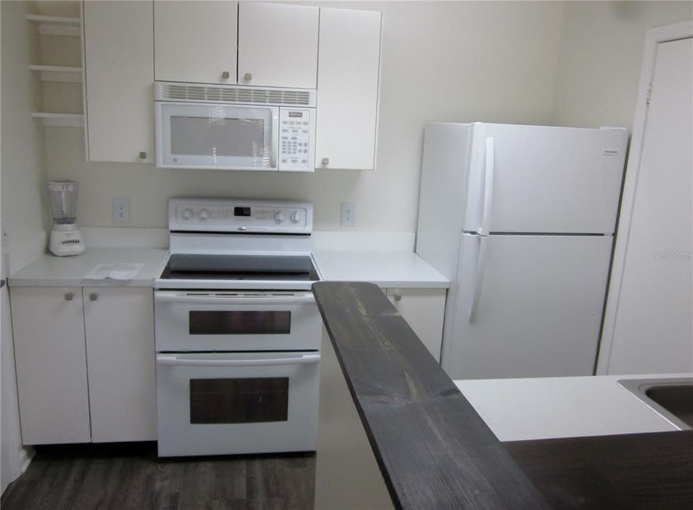 For Rent: $1,275 (1 beds, 1 baths, 616 Square Feet)