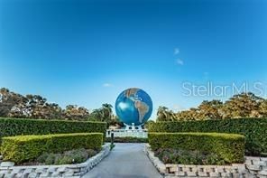 Come live " On Top of the World " in this amazing Florida Community , with so many amenities ....