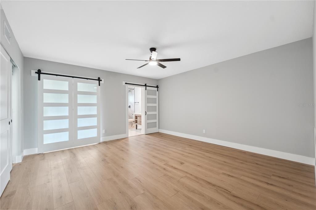 lots of privacy to the back bonus room with custom doors