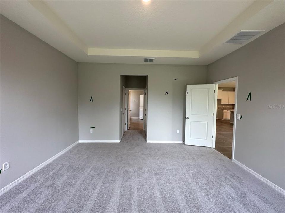For Rent: $2,800 (4 beds, 2 baths, 2045 Square Feet)