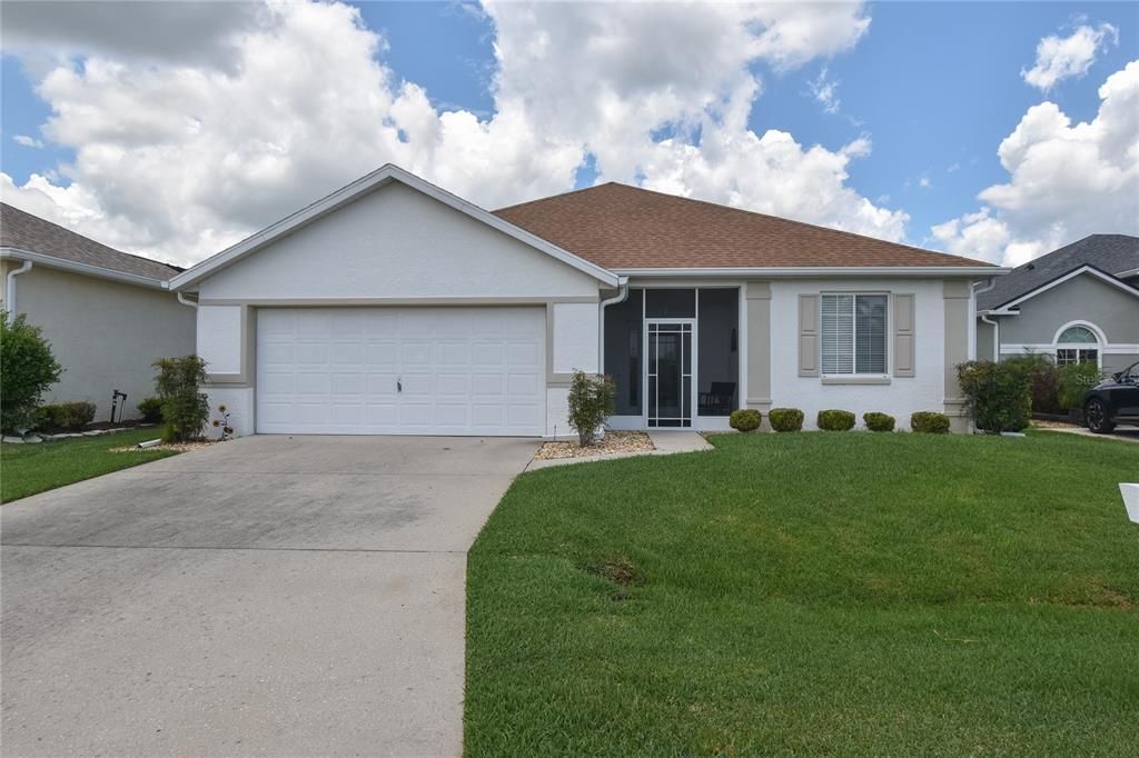 Recently Sold: $239,900 (2 beds, 2 baths, 1418 Square Feet)