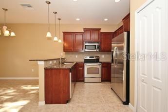 For Sale: $345,500 (3 beds, 2 baths, 1680 Square Feet)