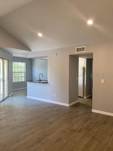 For Rent: $1,250 (1 beds, 1 baths, 673 Square Feet)