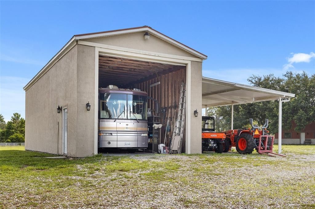 For Sale: $1,049,000 (3 beds, 2 baths, 2597 Square Feet)