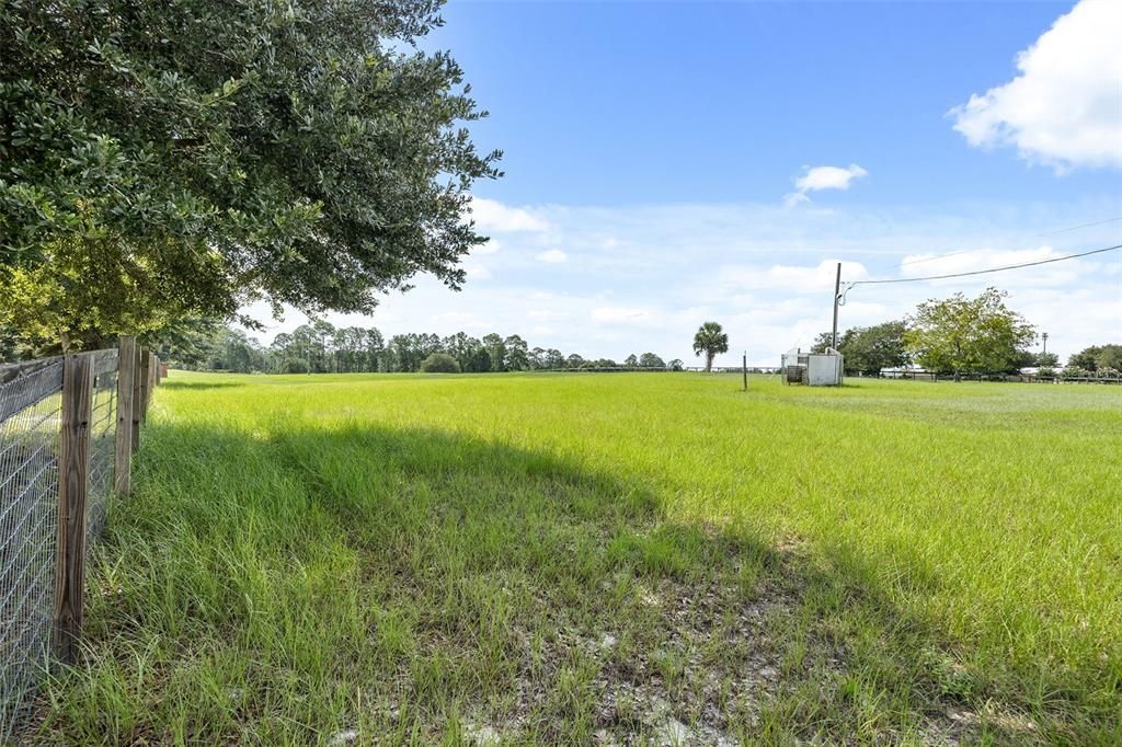 For Sale: $1,049,000 (3 beds, 2 baths, 2597 Square Feet)