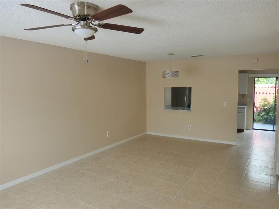 For Rent: $1,645 (2 beds, 2 baths, 1104 Square Feet)