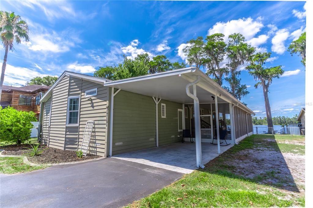 For Sale: $500,000 (3 beds, 2 baths, 1575 Square Feet)