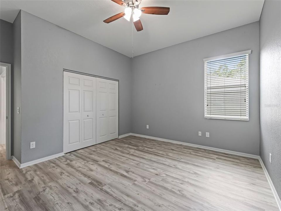 For Sale: $339,900 (3 beds, 2 baths, 1876 Square Feet)