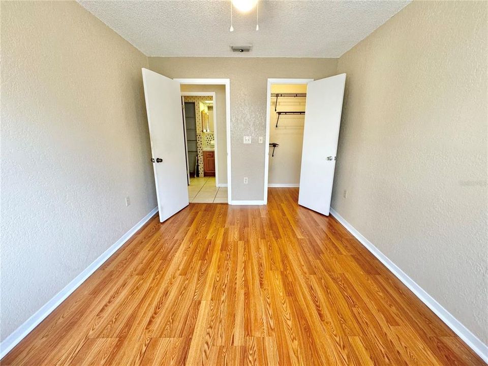 For Rent: $1,700 (2 beds, 2 baths, 1029 Square Feet)