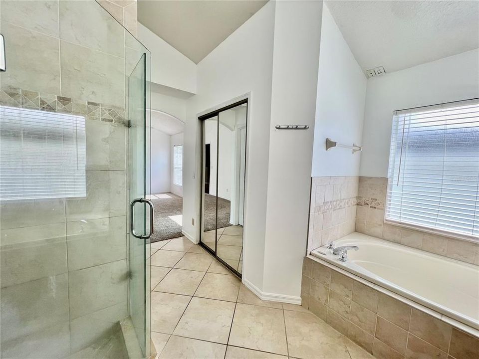 В аренду: $2,500 (4 спален, 2 ванн, 2036 Квадратных фут)
