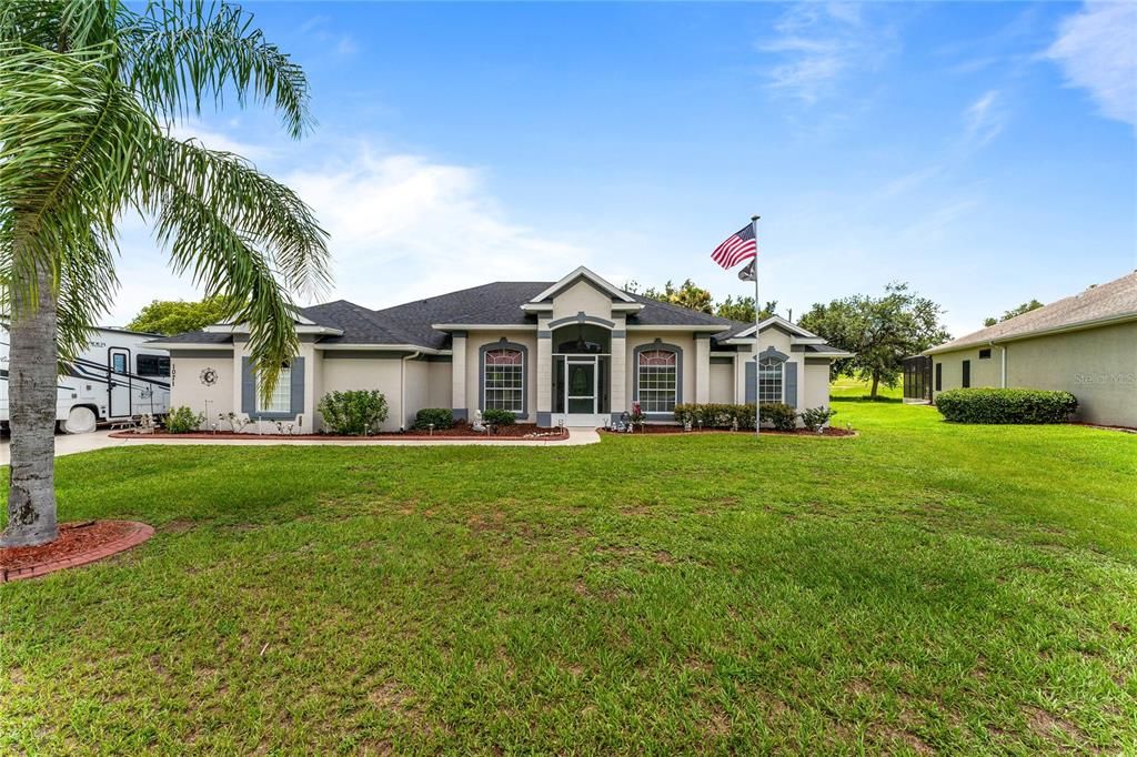 For Sale: $624,000 (4 beds, 3 baths, 2573 Square Feet)