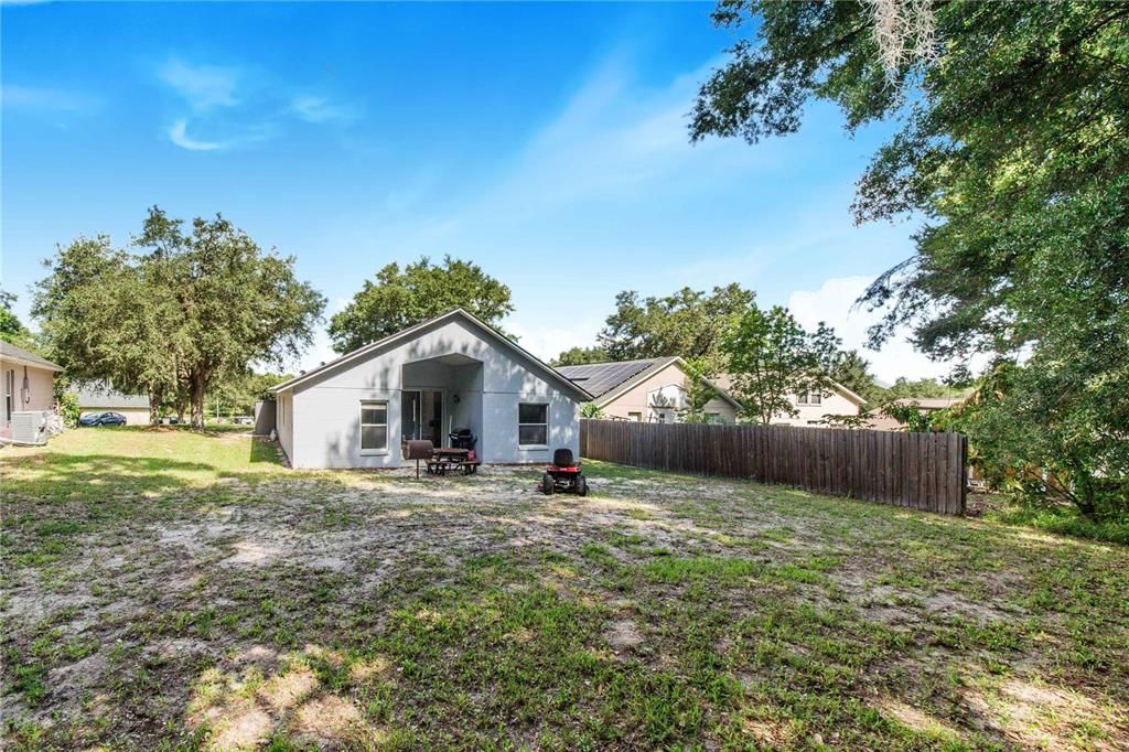 For Sale: $340,000 (3 beds, 2 baths, 1332 Square Feet)