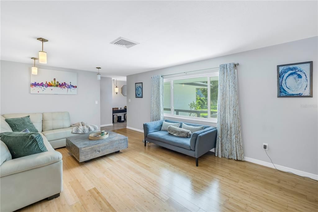 For Sale: $849,000 (3 beds, 2 baths, 2274 Square Feet)