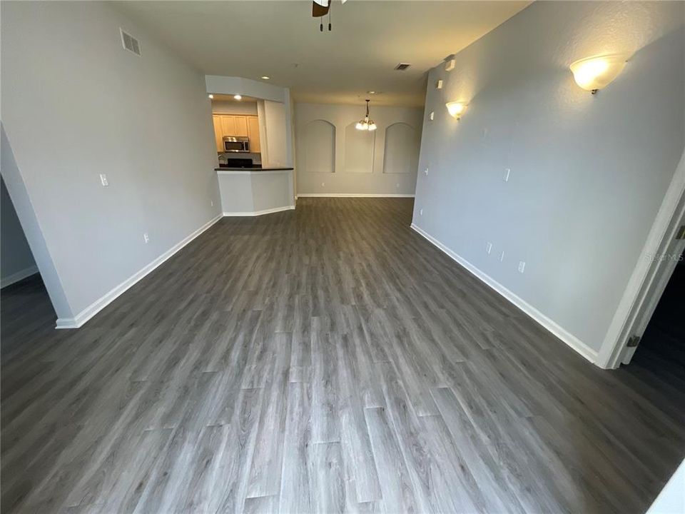 For Rent: $2,500 (3 beds, 2 baths, 1495 Square Feet)