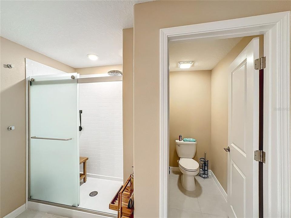 MASTER BATH - UPGRADED PRIVACY SHOWER DOORS INSTALLED