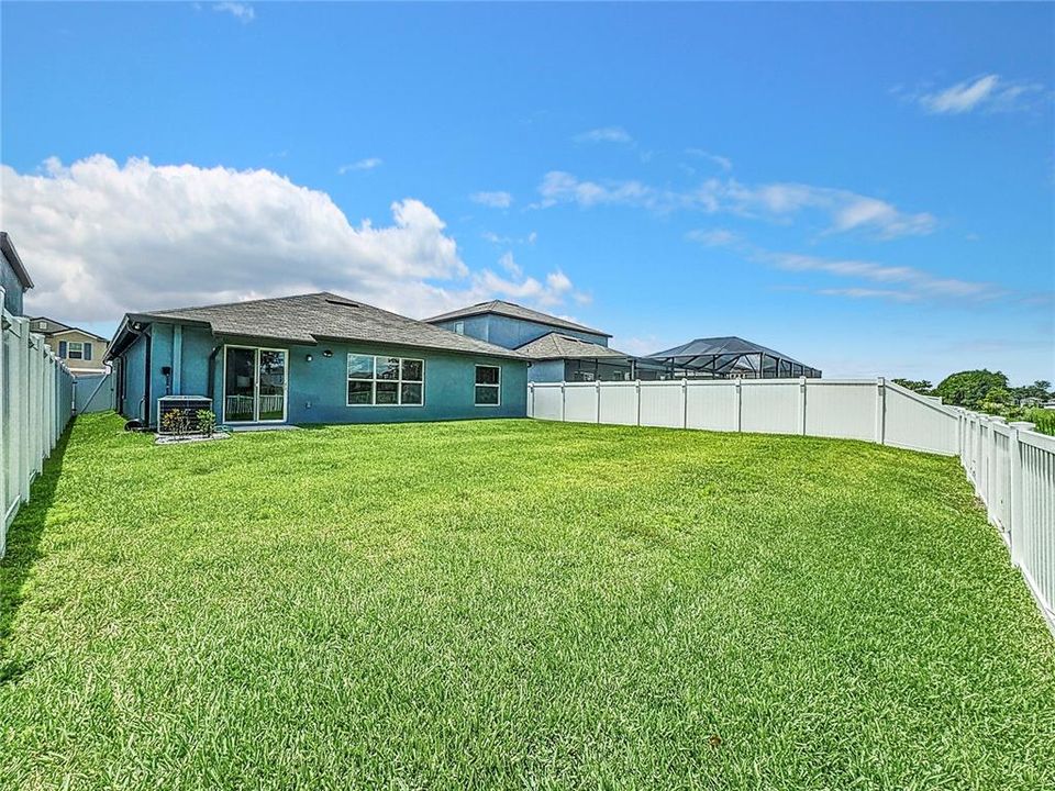 *UPGRADE* - FULLY FENCED IN BACK YARD