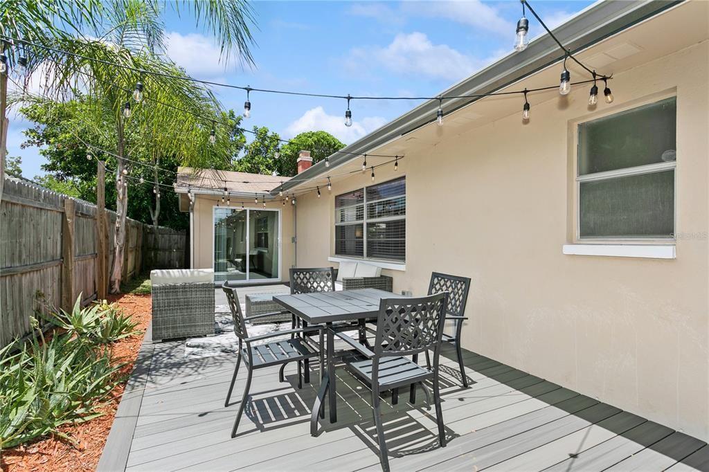 Active With Contract: $519,900 (3 beds, 2 baths, 1714 Square Feet)