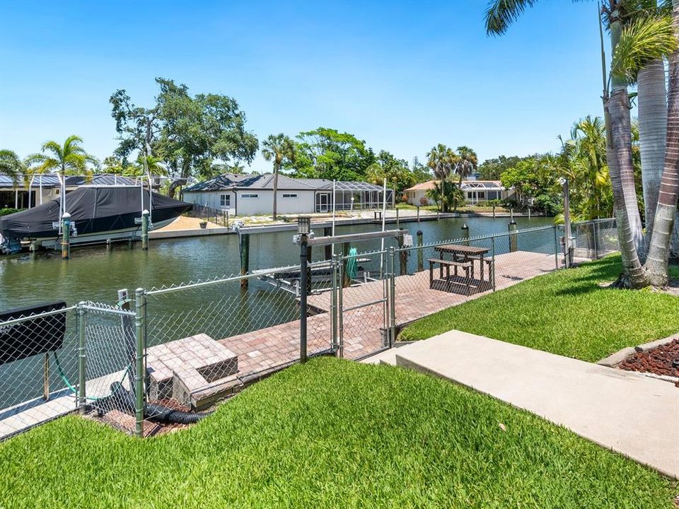 Active With Contract: $1,695,000 (3 beds, 2 baths, 1849 Square Feet)