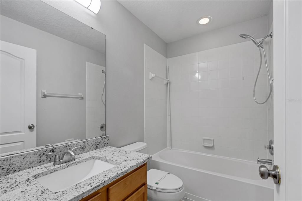 For Rent: $2,695 (4 beds, 2 baths, 1606 Square Feet)