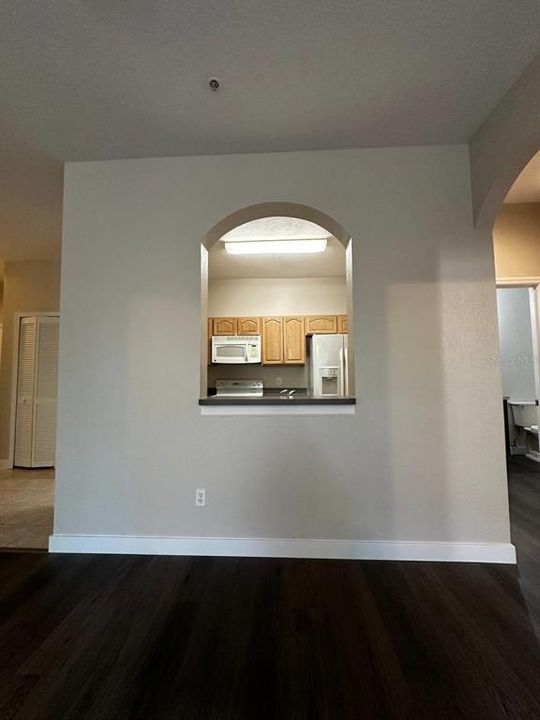 For Rent: $1,785 (2 beds, 2 baths, 1050 Square Feet)