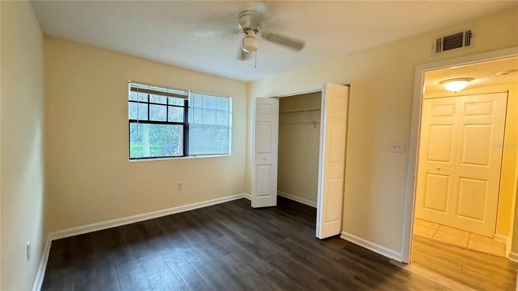 Active With Contract: $1,500 (2 beds, 1 baths, 848 Square Feet)