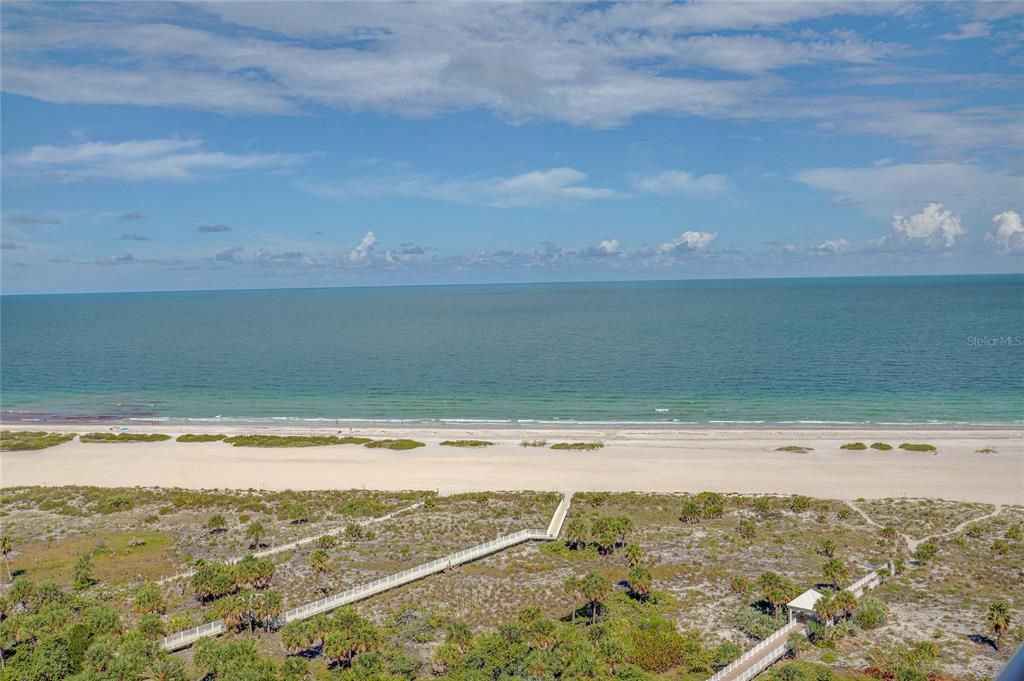 A short stroll to the surgary beaches of Sand Key on the Grande's private boardwalk.