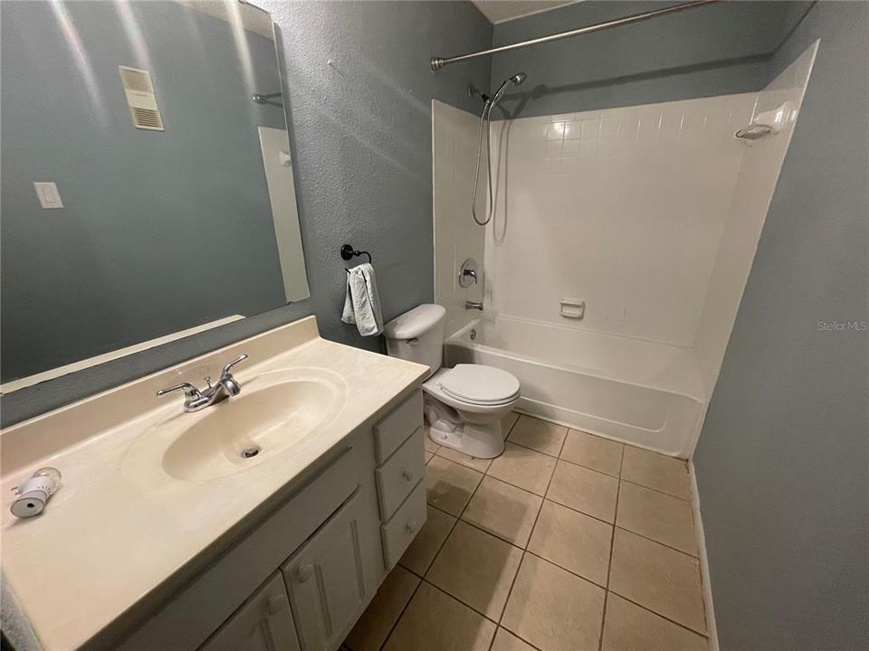 For Rent: $1,700 (2 beds, 2 baths, 866 Square Feet)