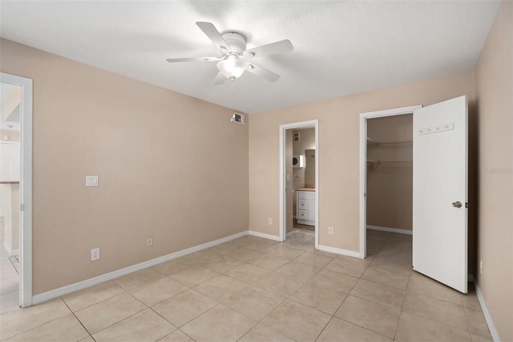For Rent: $1,950 (2 beds, 2 baths, 1067 Square Feet)
