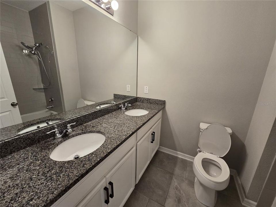 Bathroom 2 floor