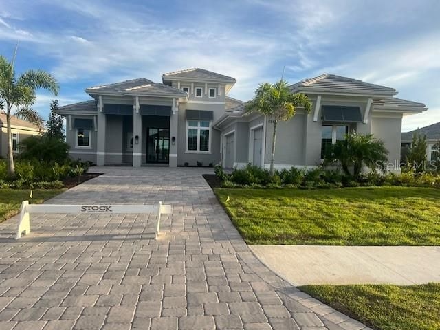 Recently Sold: $3,061,710 (4 beds, 4 baths, 3570 Square Feet)