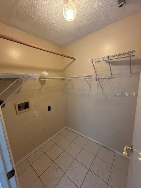 For Rent: $2,199 (3 beds, 2 baths, 1293 Square Feet)