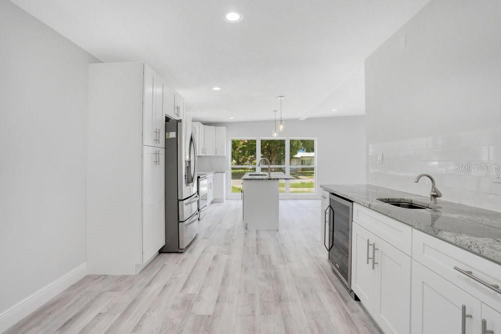 Wet Bar and Dining Room/View to Kitchen