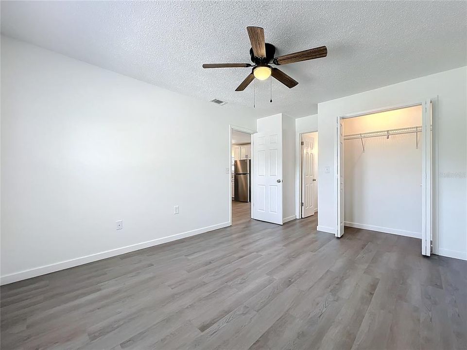 For Sale: $375,900 (3 beds, 2 baths, 1088 Square Feet)