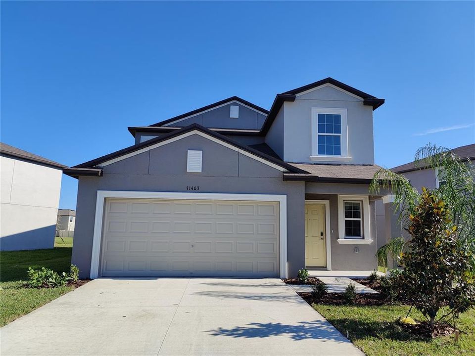 For Sale: $424,900 (5 beds, 2 baths, 2389 Square Feet)