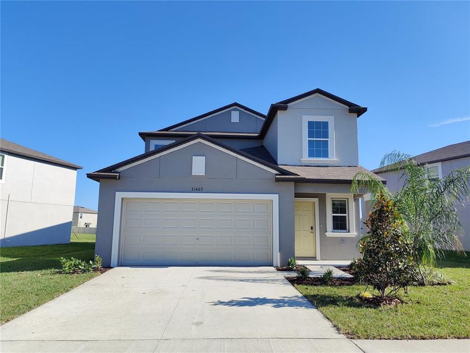 For Sale: $424,900 (5 beds, 2 baths, 2389 Square Feet)