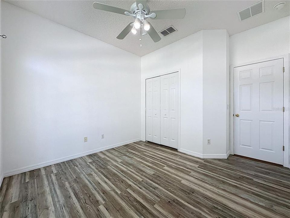 For Rent: $2,500 (4 beds, 2 baths, 1478 Square Feet)