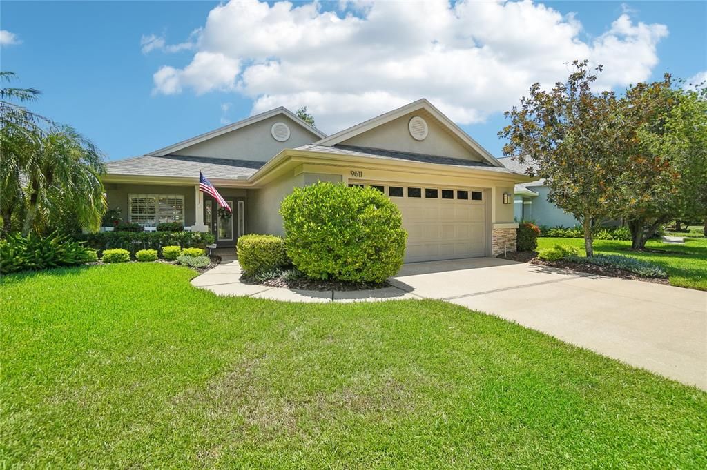 For Sale: $635,000 (3 beds, 2 baths, 1877 Square Feet)