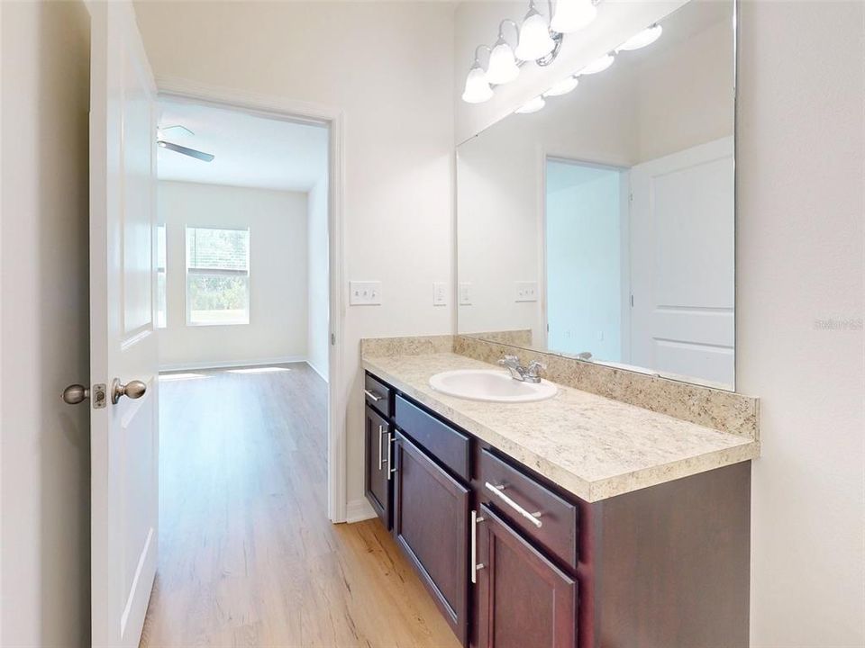 For Sale: $379,000 (3 beds, 2 baths, 1675 Square Feet)