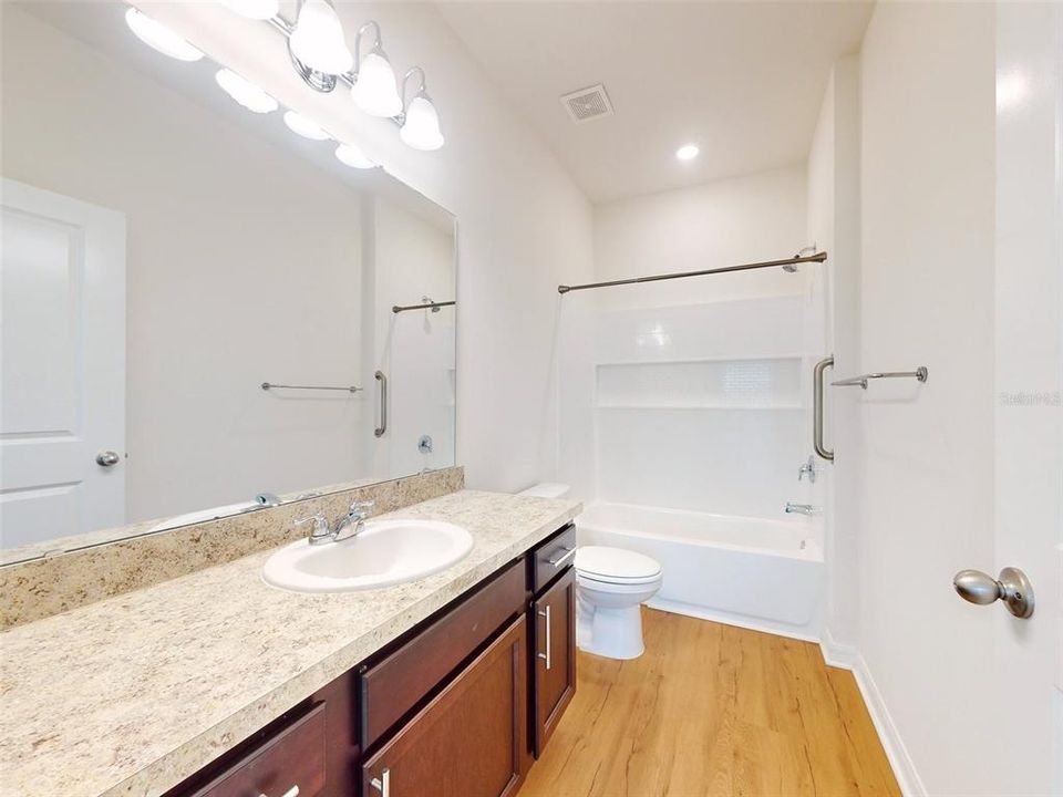 For Sale: $379,000 (3 beds, 2 baths, 1675 Square Feet)