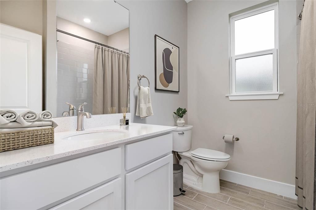 Active With Contract: $334,900 (4 beds, 2 baths, 1787 Square Feet)