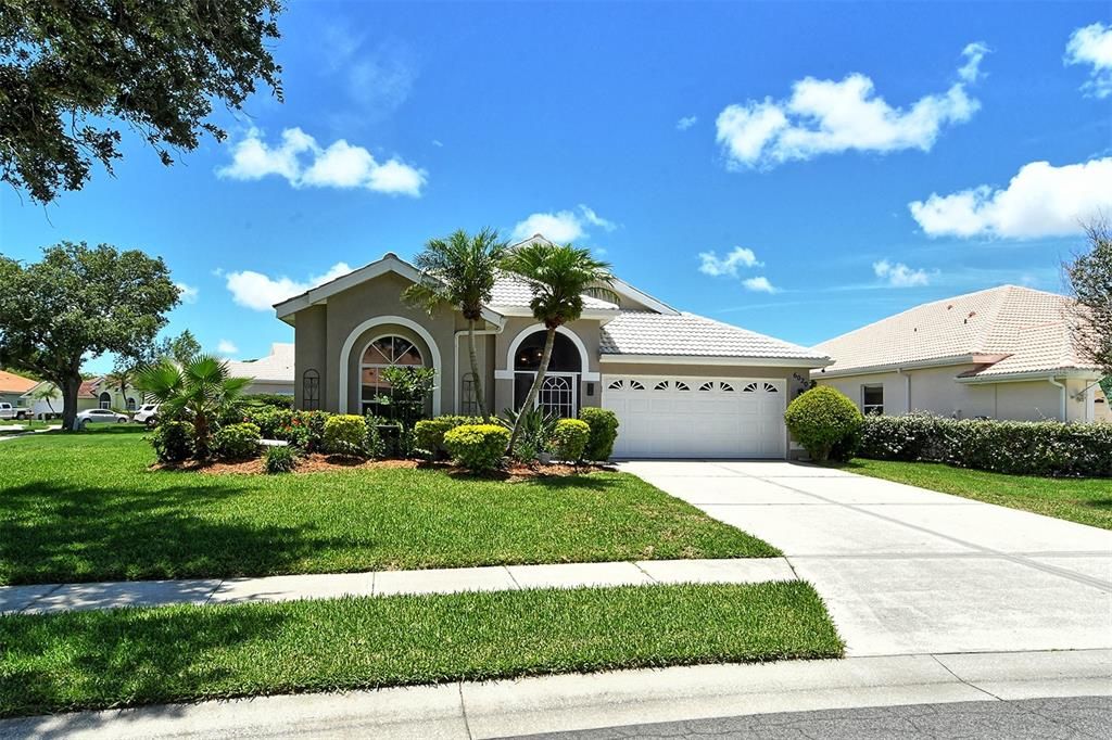 For Sale: $499,920 (3 beds, 2 baths, 1631 Square Feet)